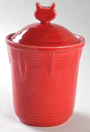 Fiesta Scarlet (Intro 2004) Cat Treats Canister & Lid by Homer Laughlin 