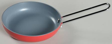 Fiesta Scarlet (Intro 2004) Aluminum/Thermalon Egg Pan