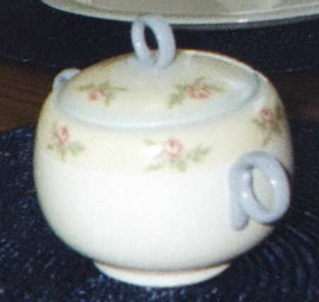 HLC2390 Sugar Bowl & Lid