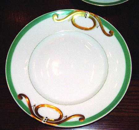 H2940 Cake Plate