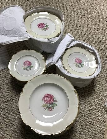 Tremont, The Dinner Plate