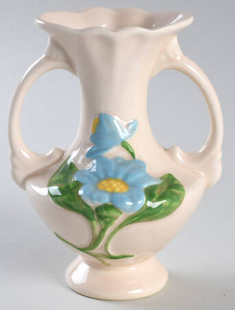Magnolia (Glossy) 5" Handled Vase