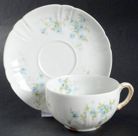 Schleiger 150-13 Flat Cup & Saucer Set