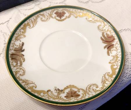 H3037 Saucer