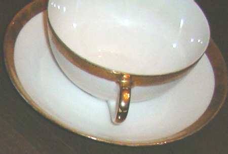 HUT1416 Flat Cup & Saucer Set