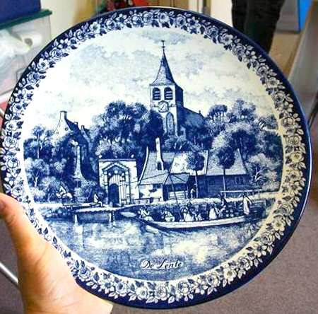 Delfts Blauw Plate Wall