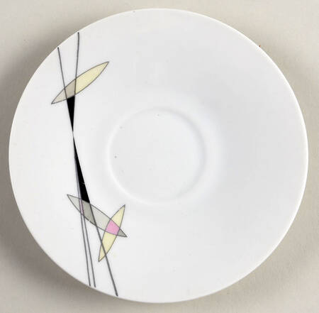 03667 Saucer by Hutschenreuther