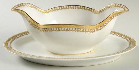 Schleiger 278-1 Gravy Boat with Attached Underplate