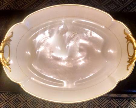 H3107 18" Oval Serving Platter