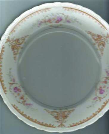 Chantilly by Hollinshead &amp; Kirkham