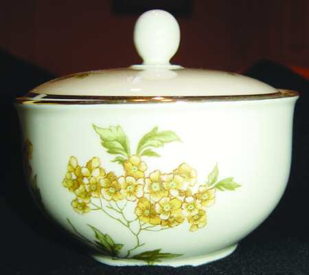 7929 Sugar Bowl & Lid