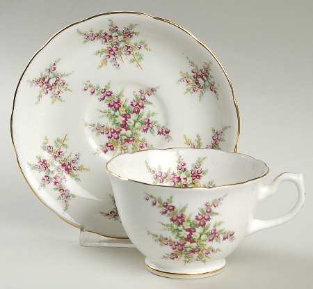 4060 Footed Cup & Saucer Set