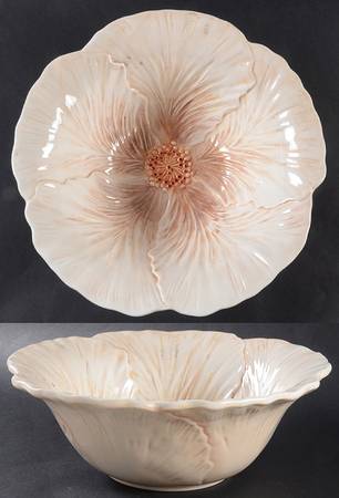 Hibiscus 10" Sculpted Salad Serving Bowl