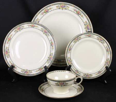 HUT50 Salad Plate