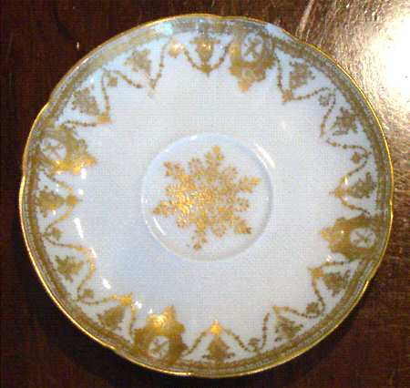 H3156 Saucer