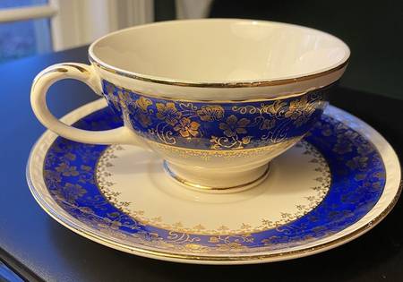 HLC3546 Footed Cup & Saucer Set