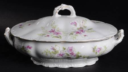 HAB78 Oval Covered Vegetable
