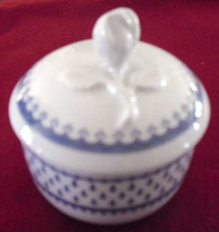 13917 Sugar Bowl & Lid