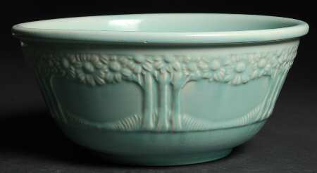 Appletree Green 9" Mixing Bowl