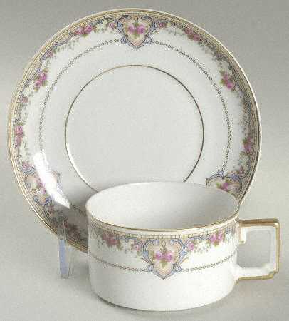 70366 White Flat Cup & Saucer Set