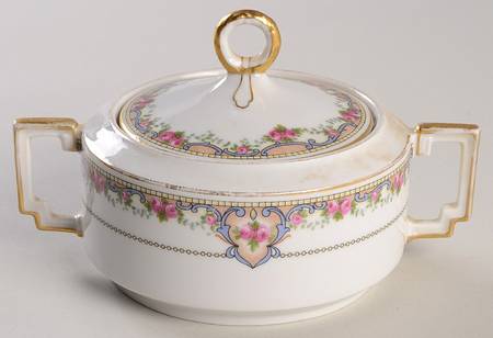 70366 White Sugar Bowl & Lid
