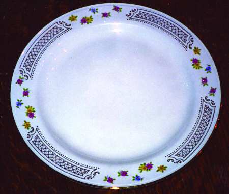 HLC2486 by Homer Laughlin 