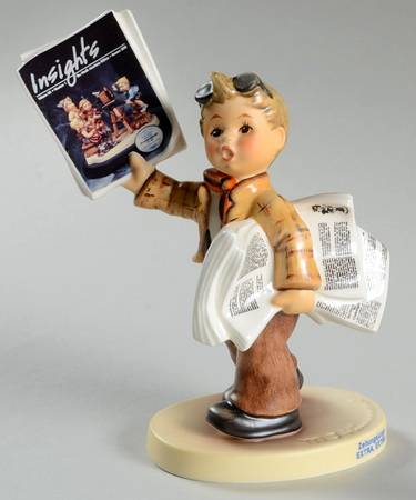Extra! Extra! Tm8-Mi Hummel Club 25th Anniversary - Boxed