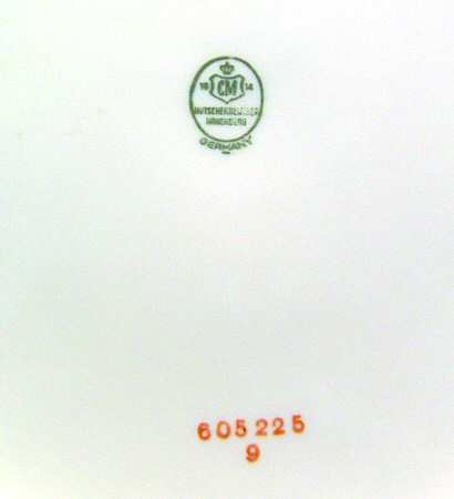 605225 Dinner Plate