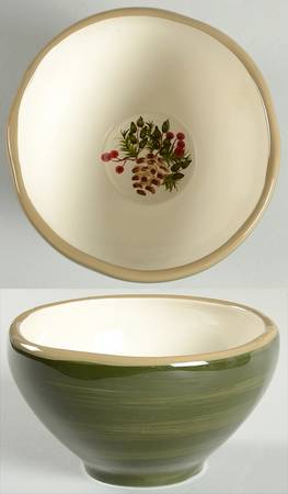 Pine & Berries Coupe Cereal Bowl