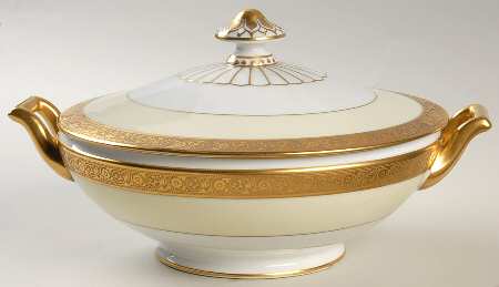 HC926 Round Covered Vegetable