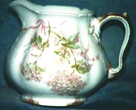 H3257 Creamer
