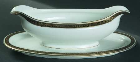 Louise Gravy Boat with Attached Underplate