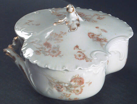Schleiger 237-4 Small Round Covered Vegetable