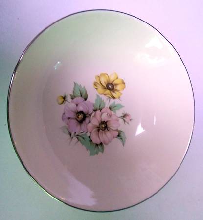 RY188 8" Round Vegetable Bowl