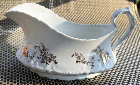 HLC2509 Gravy Boat