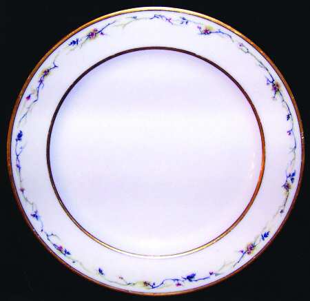 H3293 Dinner Plate