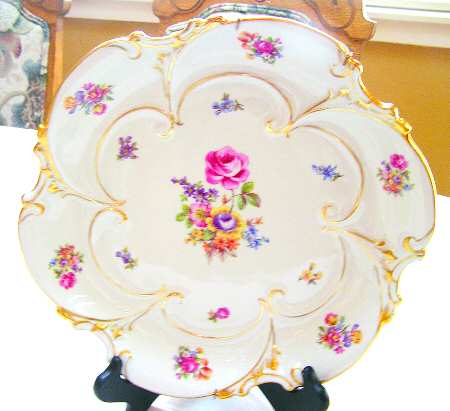 1426-8 Plate Wall