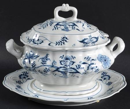 Blue Danube Tureen & Lid w/Underplate
