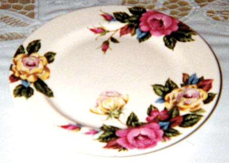 SUMMER GINGHAM Salad Plate