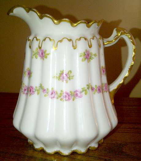 H3350 Creamer