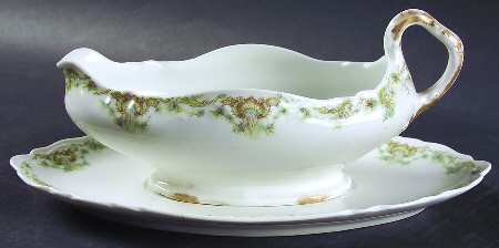 Schleiger 599-10 Gravy Boat & Underplate