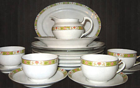 HC954 Flat Cup & Saucer Set