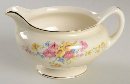 HLC2526 Creamer