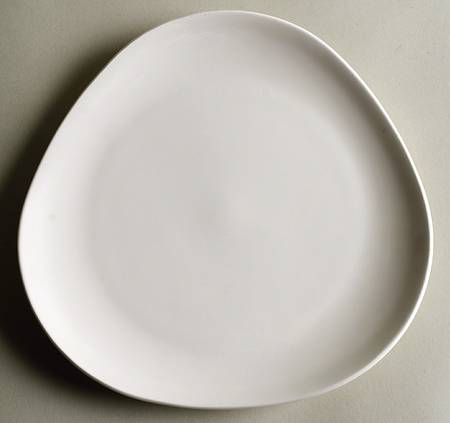 Alexa Triangular Dinner Plate