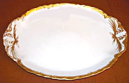 HUT1624 15" Oval Serving Platter