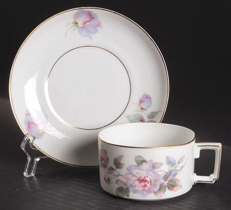 HC969 Flat Cup & Saucer Set