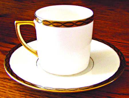 C9830 Flat Cup & Saucer Set