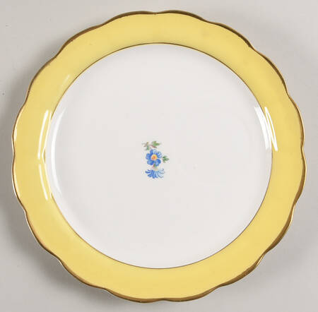 Buttercup No 2 Coffee Set (Scallop) Snack Plate