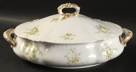 Schleiger 1169-2 Oval Covered Vegetable