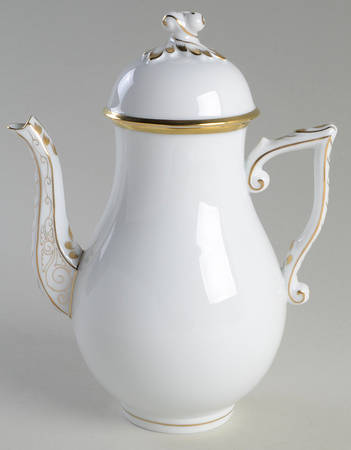 Gwendolyn Coffee Pot & Lid